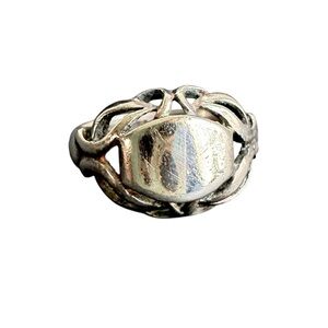 Vintage Signet Ring Sterling Silver Isreal Dainty Pinky Ring Size‎ 4.75 - 5